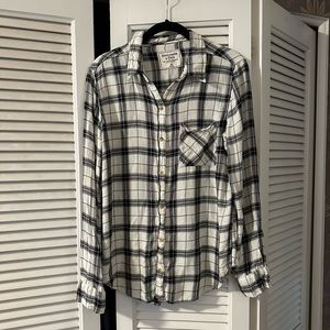 Abercrombie & Fitch plaid shirt size MD- b&w